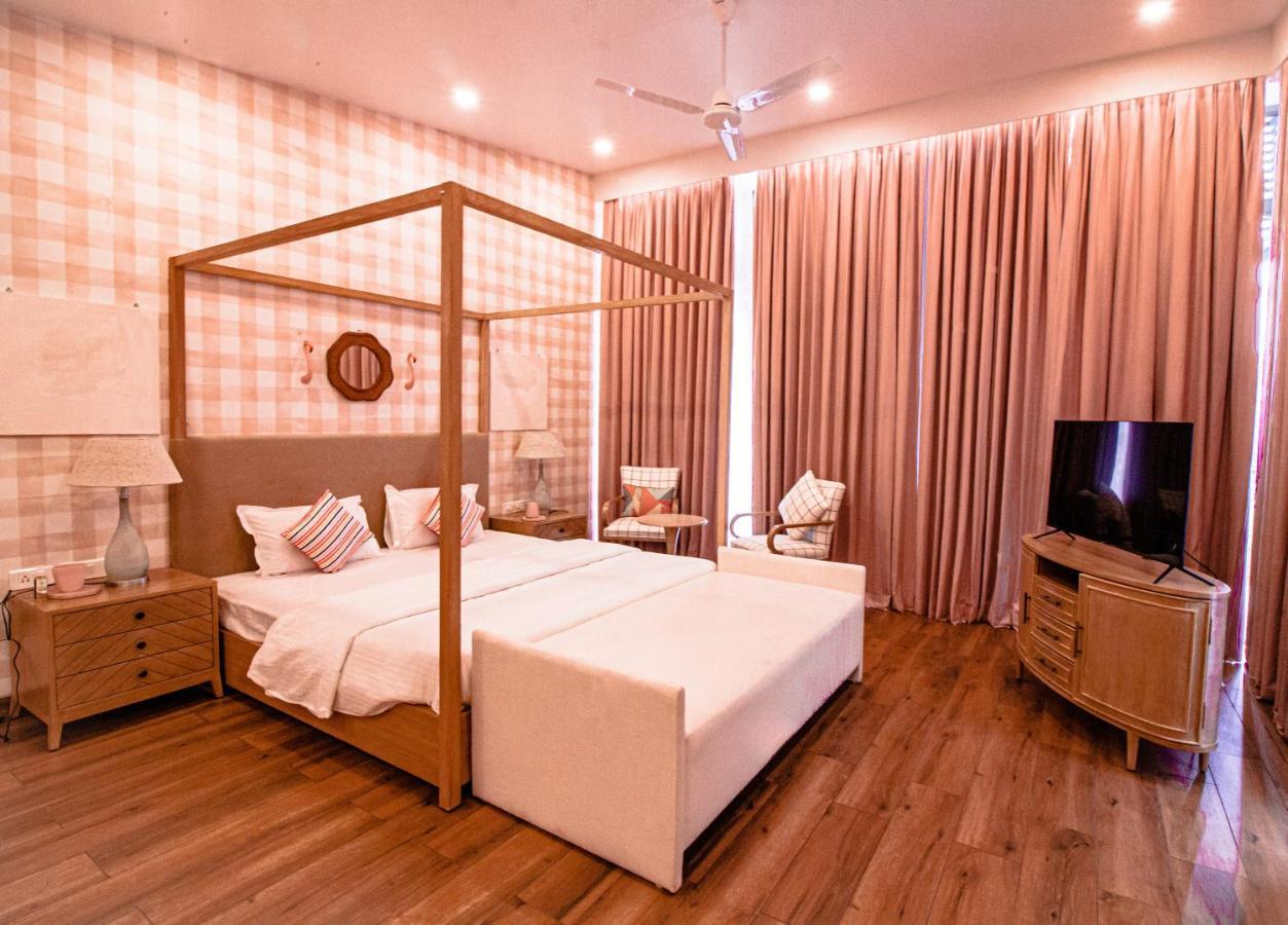 The Cloverleaf Super Luxury Villa Goa With Private Pool, North Goa Candolim Luaran gambar